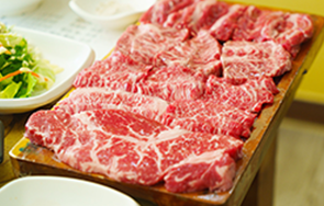 일등한우 숯불구이 상차림